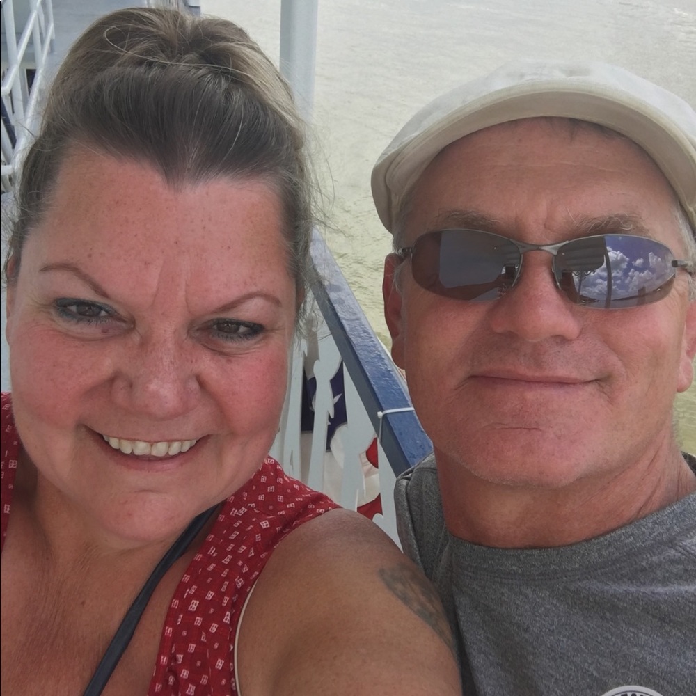 Meet your Posher, Gladys